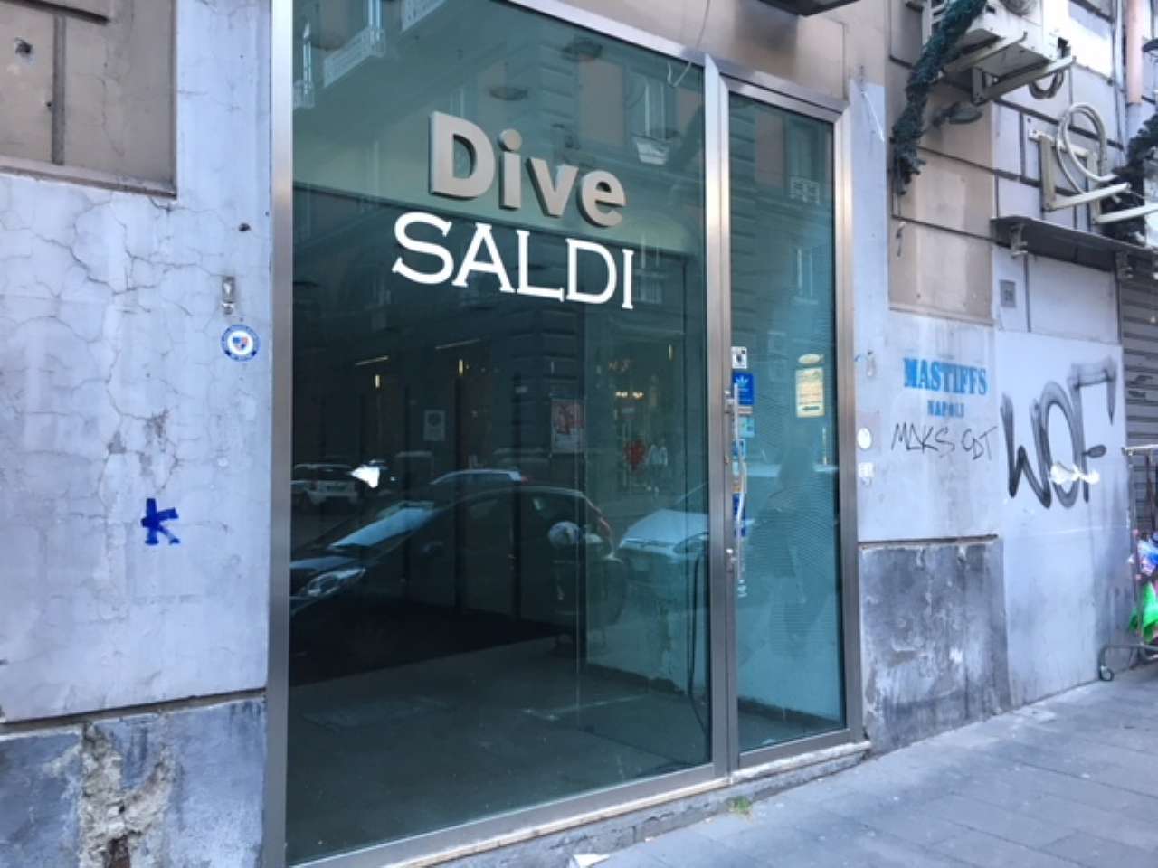  napoli affitto quart: chiaia i.p.n.-immobiliare-della-provincia-di-napoli-srl