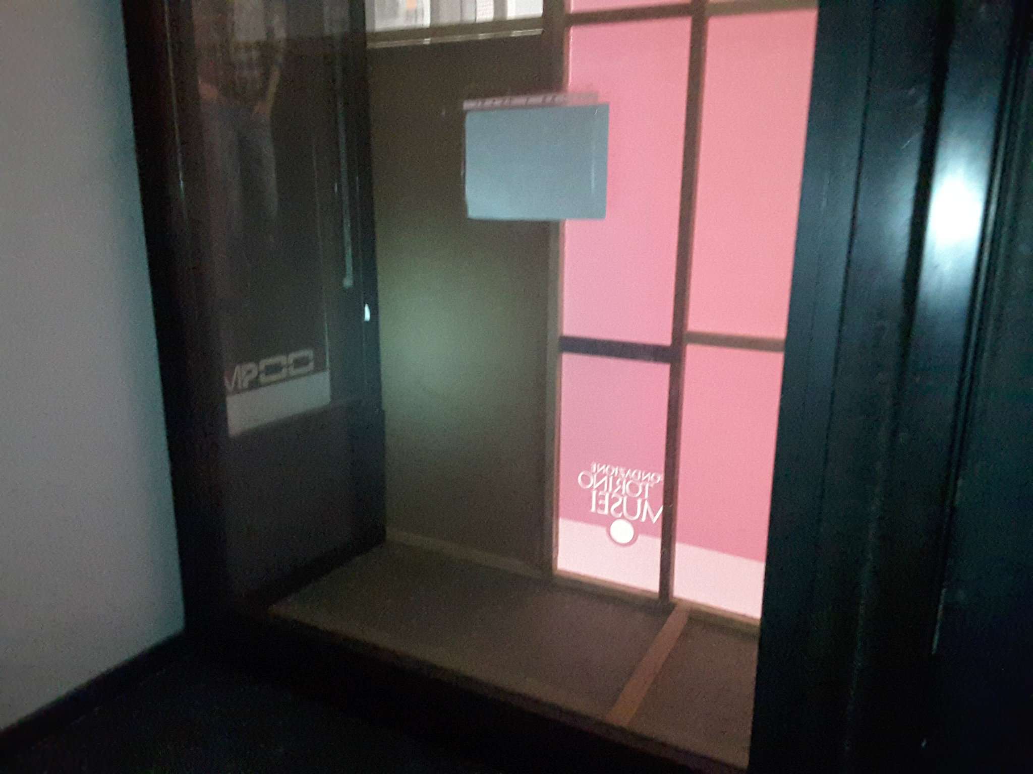 Negozio - Loc.Com. TORINO affitto  CENTRO cnl Studio Immobiliare Be.Ca sas