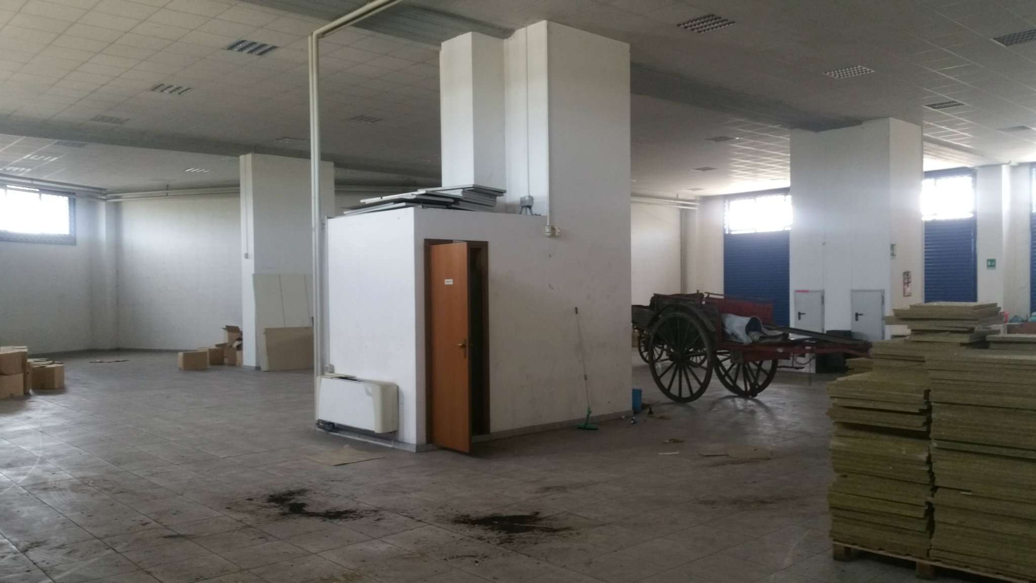 Negozio - Loc.Com. TORINO affitto  FALCHERA cebrosa Studio Immobiliare Be.Ca sas