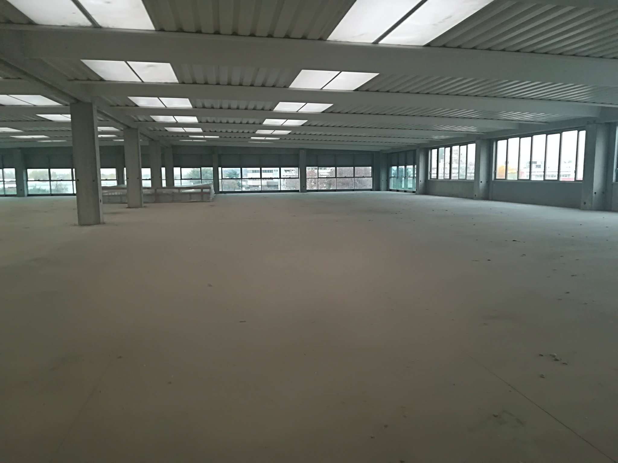 Negozio - Loc.Com. TORINO affitto  MADONNA DI CAMPAGNA Reiss Romoli Studio Immobiliare Be.Ca sas