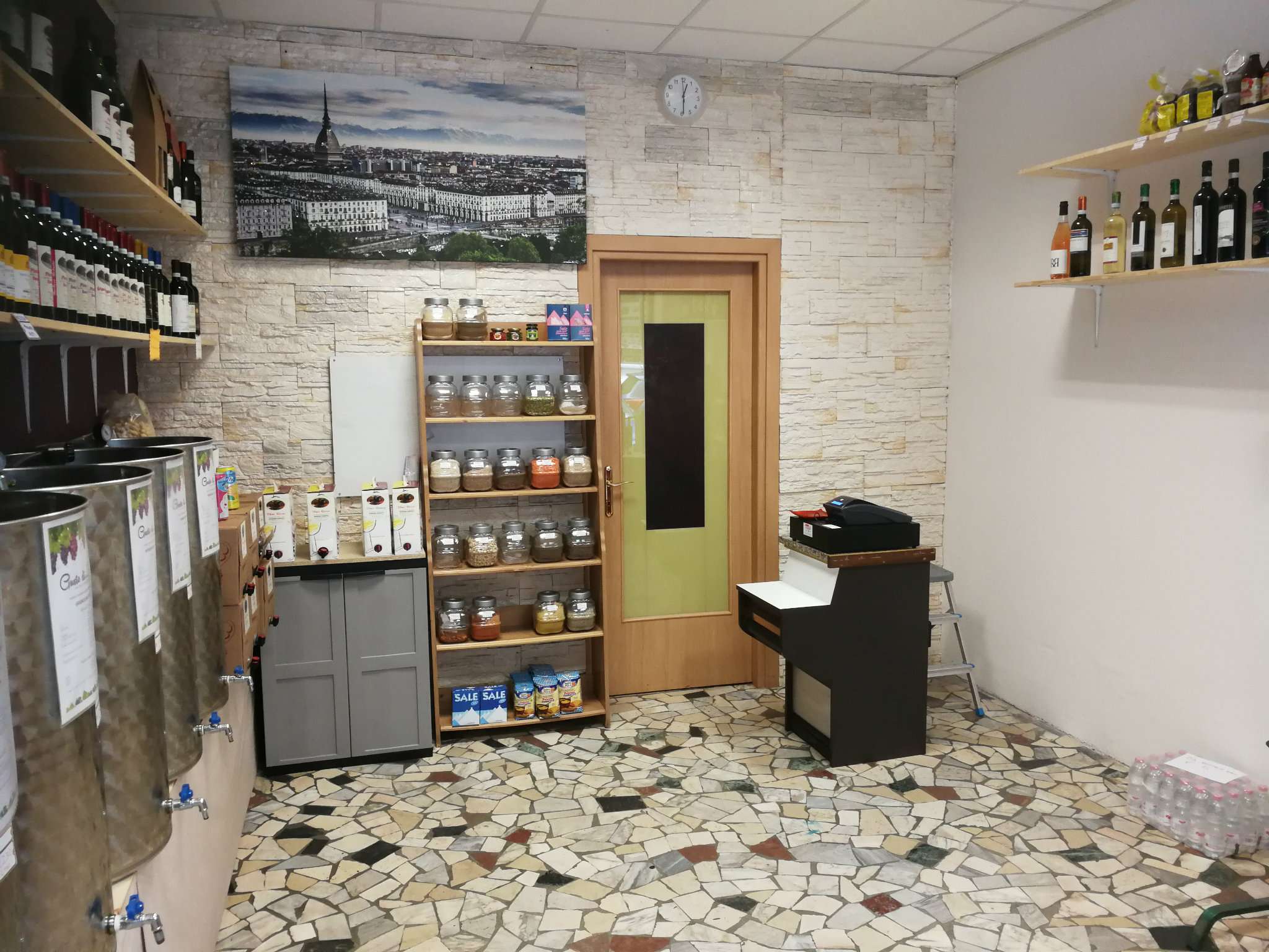 Negozio - Loc.Com. TORINO affitto  SANTA RITA san marino Studio Immobiliare Be.Ca sas