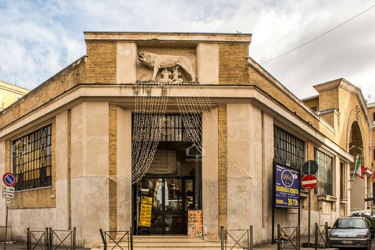 Negozio - Loc.Com. ROMA vendita  TRIESTE (II MUN.) alessandria Di Porto Immobiliare