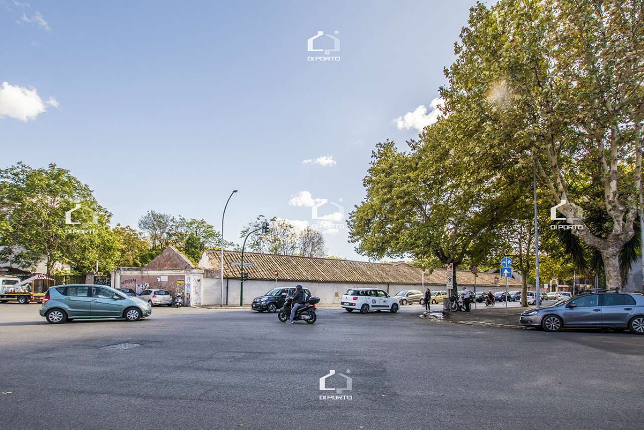 Negozio - Loc.Com. ROMA vendita  TRASTEVERE  delle mura portuensi Di Porto Immobiliare