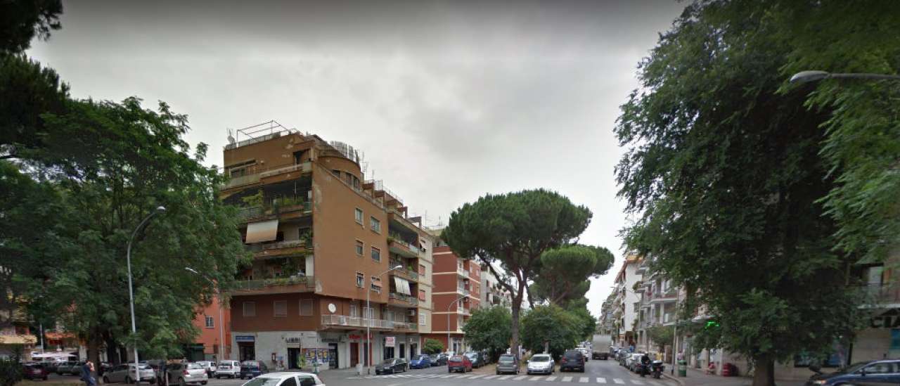 Negozio - Loc.Com. ROMA vendita  Appia antica Gian Leonardo Ceruso Di Porto Immobiliare