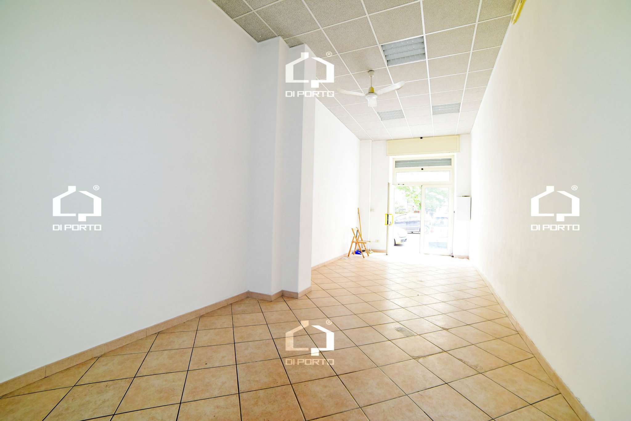 Negozio - Loc.Com. ROMA vendita  COLLI ALBANI di Santa Maria Ausiliatrice Di Porto Immobiliare