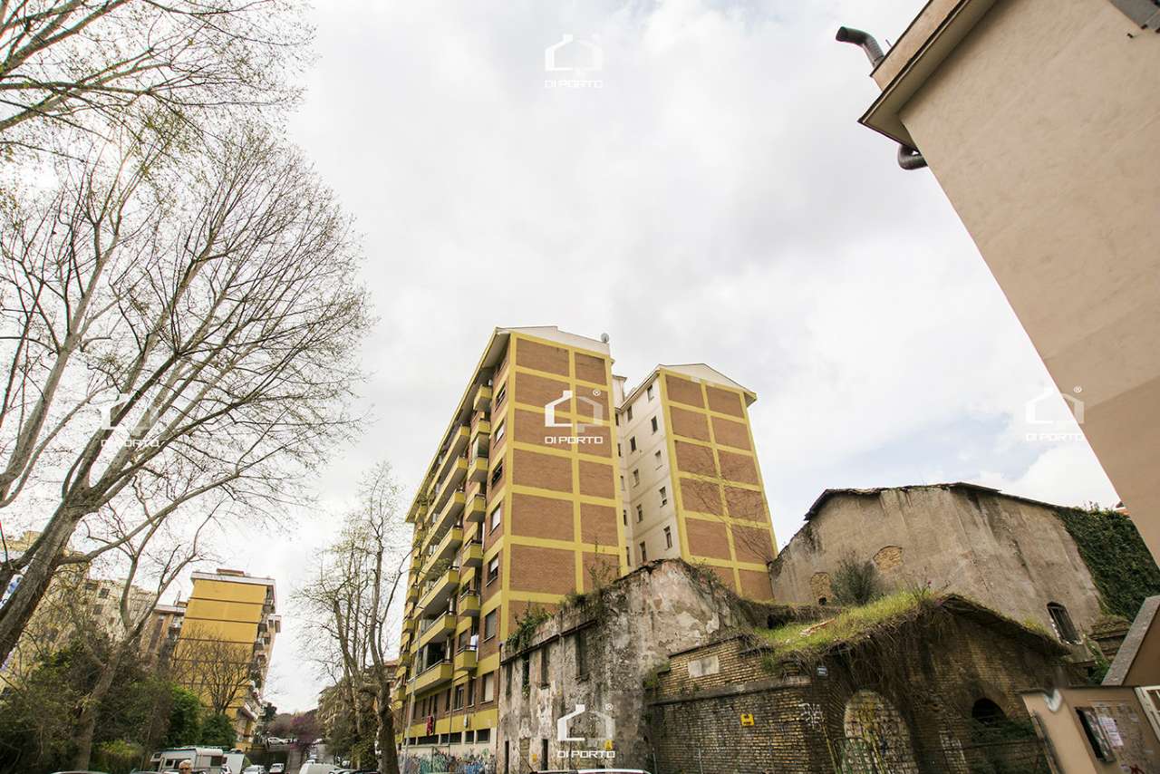 Negozio - Loc.Com. ROMA vendita  COLLI ALBANI dei Cessati Spiriti Di Porto Immobiliare