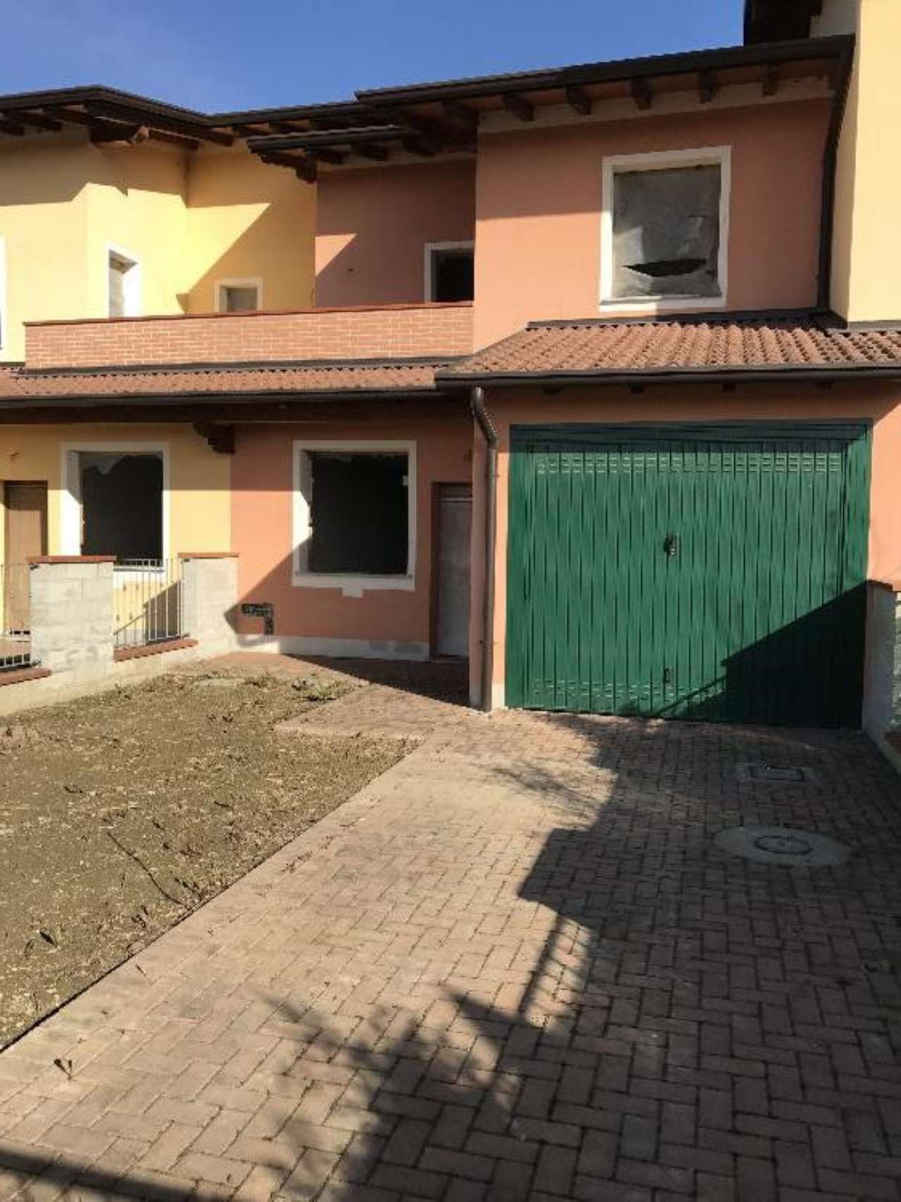 Villa Affiancata - Schiera ACQUANEGRA CREMONESE vendita   Via Stazione IMMOBILIARE IL TORRAZZO