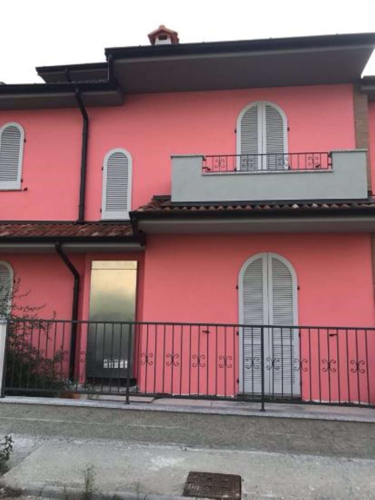 Villa Affiancata - Schiera SESTO ED UNITI vendita   Via Casanova del Morbasco IMMOBILIARE IL TORRAZZO