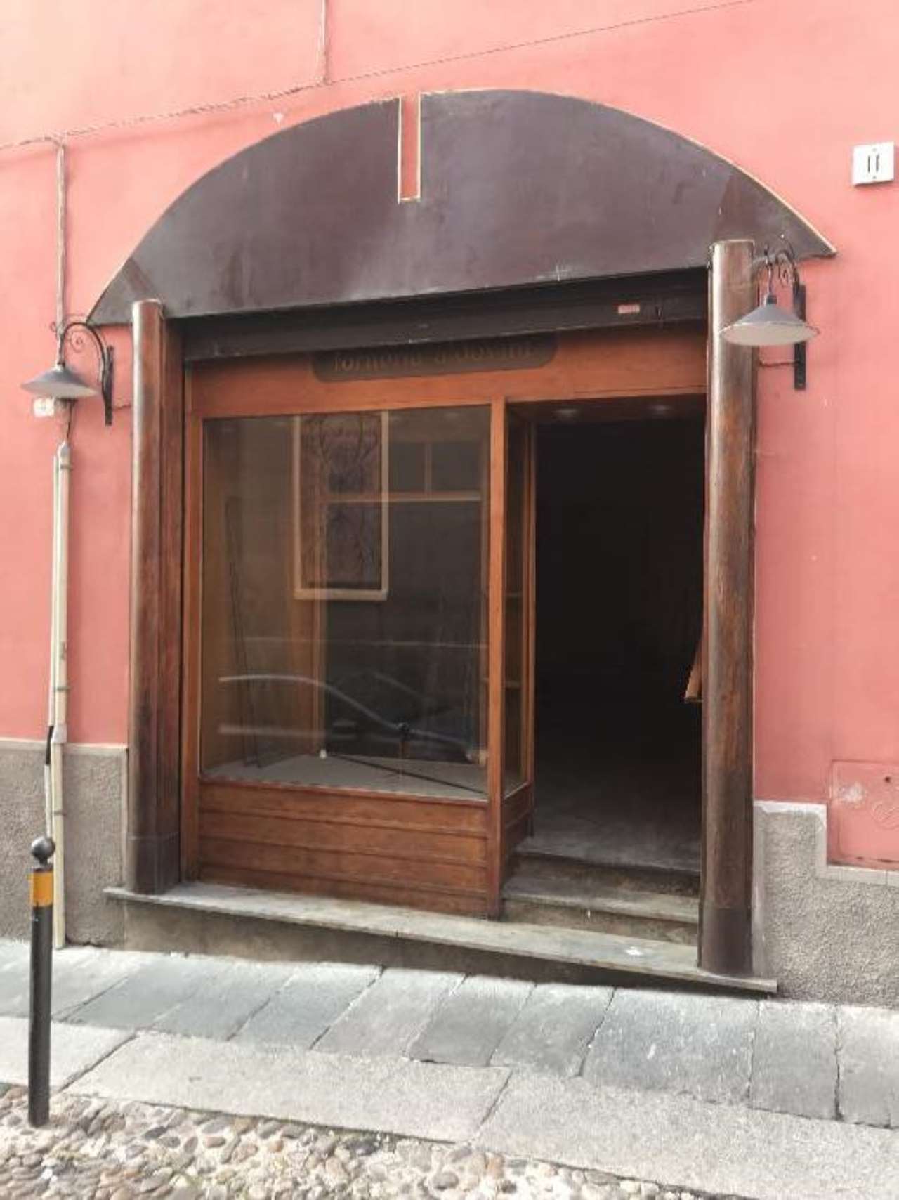 Negozio - Loc.Com. CREMONA vendita   Via Lanaioli IMMOBILIARE IL TORRAZZO
