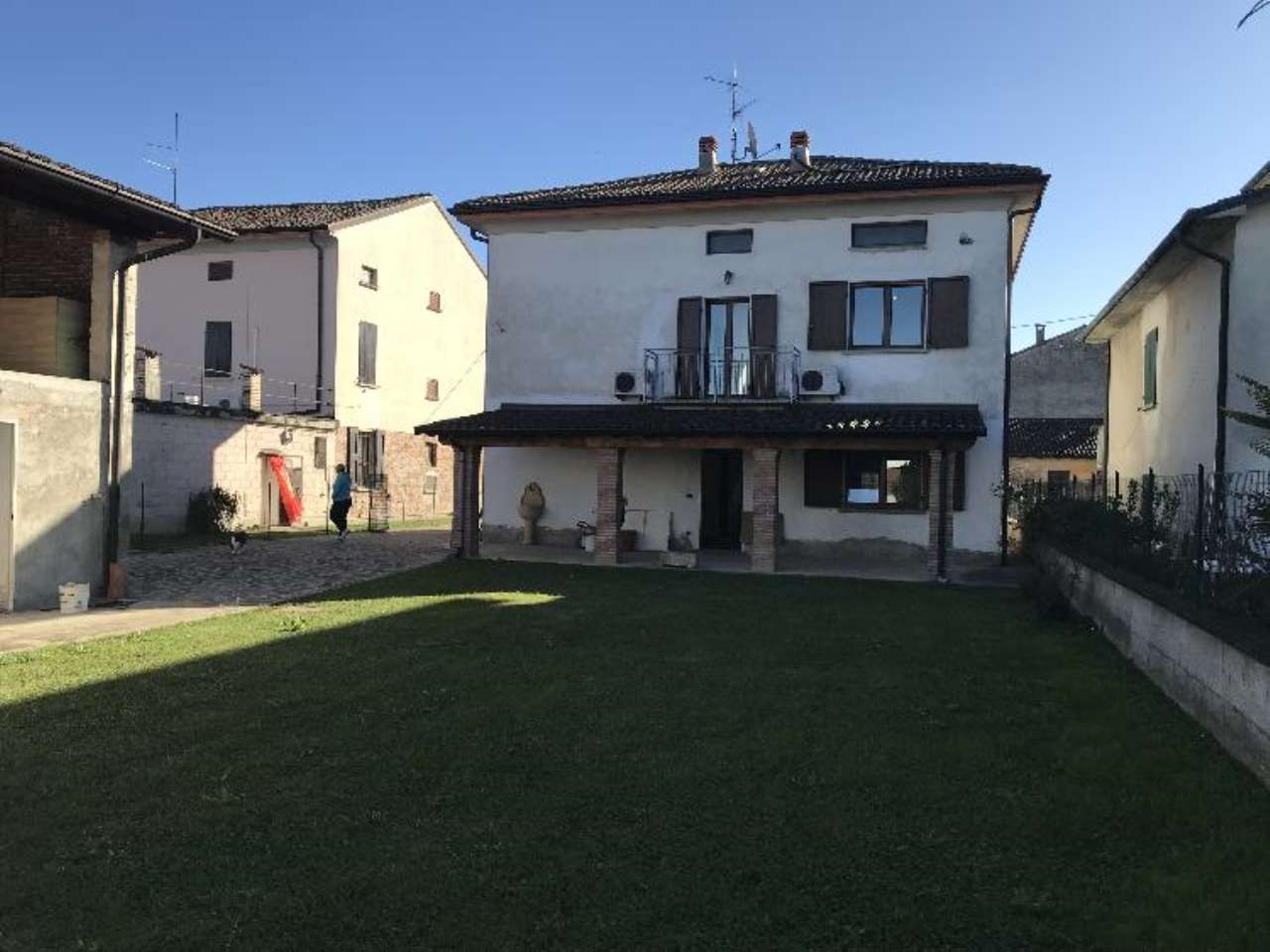 Villa Unifamiliare - Indipendente PIEVE SAN GIACOMO vendita   Via Pace IMMOBILIARE IL TORRAZZO