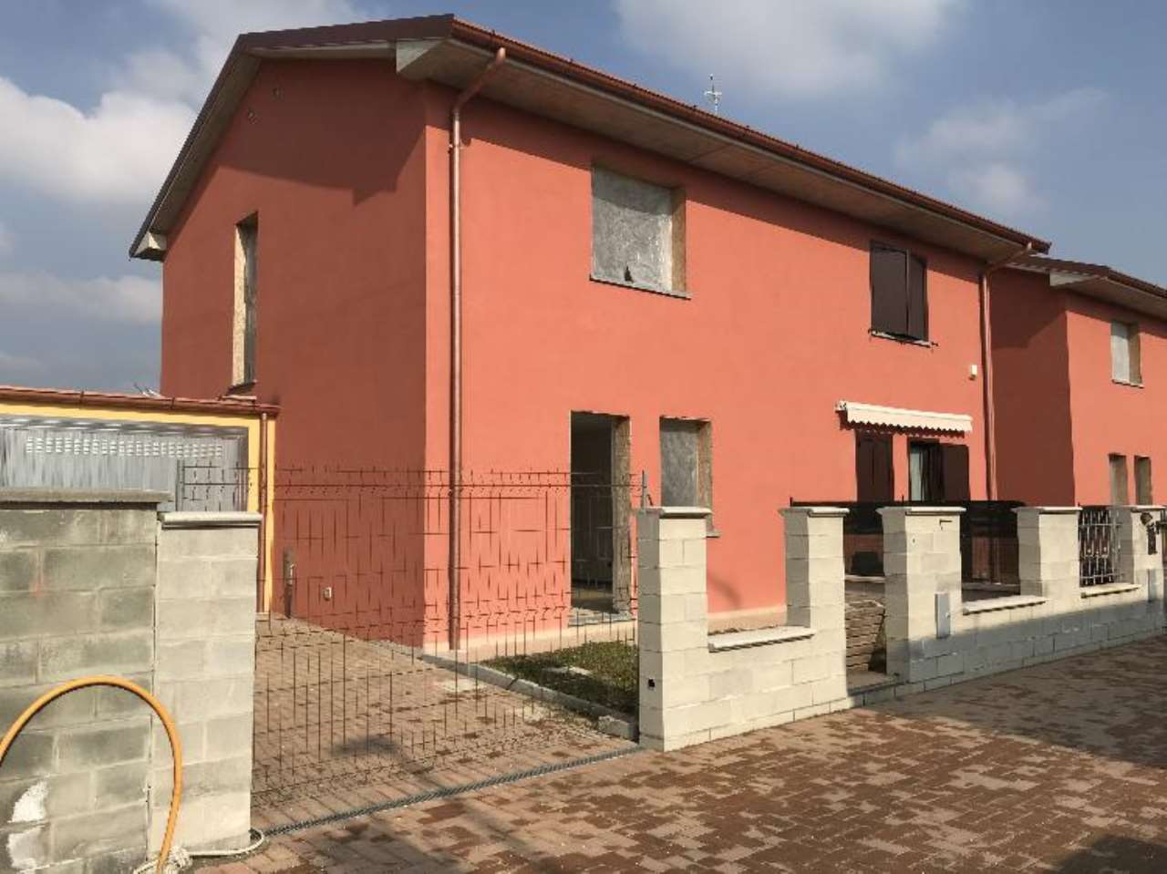 Villa Affiancata - Schiera STAGNO LOMBARDO vendita   Via Pagliari Giacomo IMMOBILIARE IL TORRAZZO