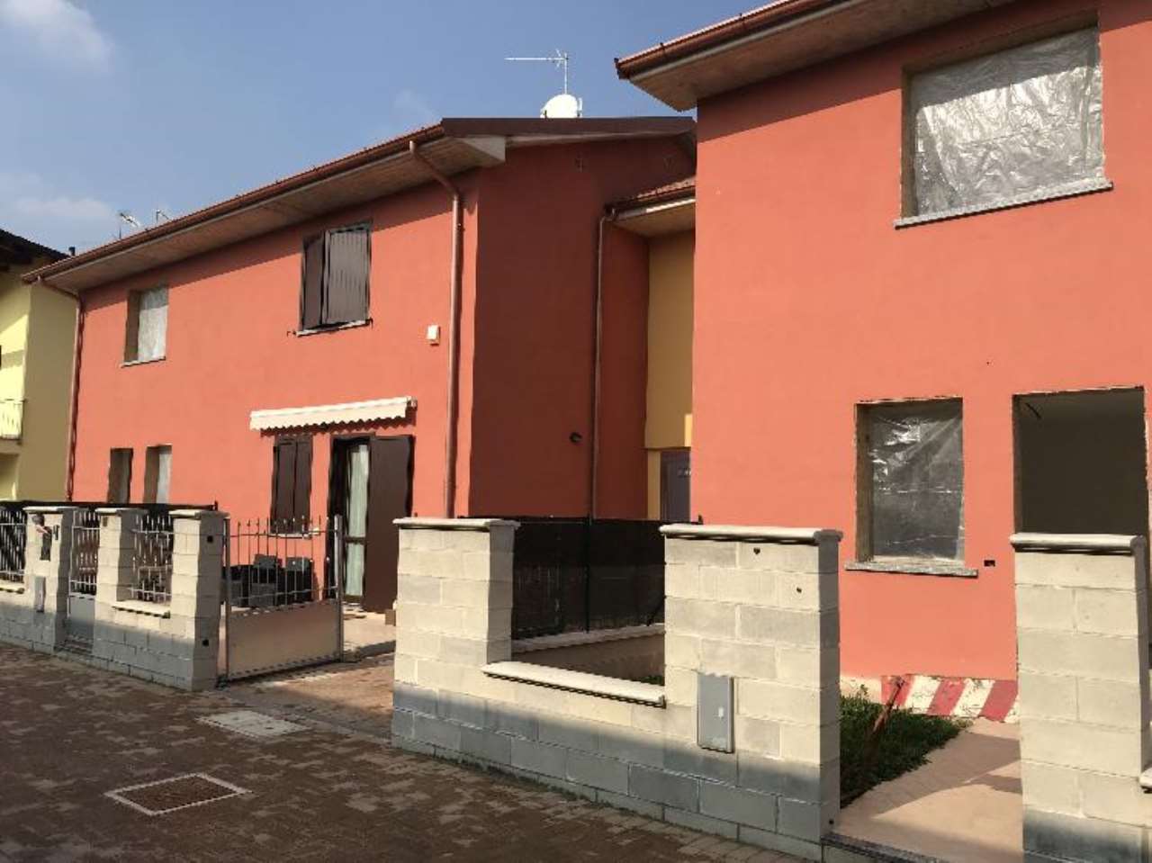 Villa Affiancata - Schiera STAGNO LOMBARDO vendita   Via Pagliari Giacomo IMMOBILIARE IL TORRAZZO