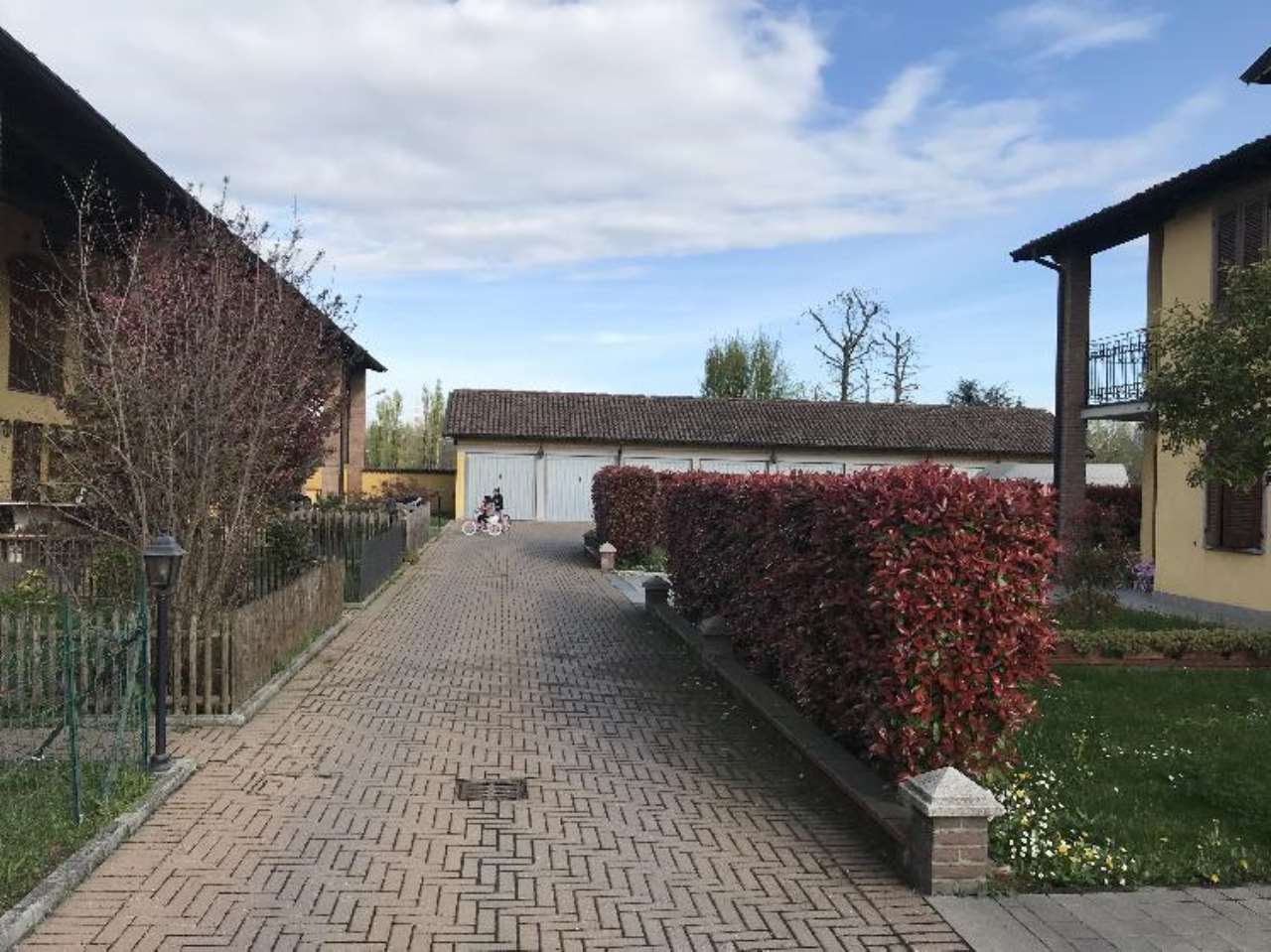 Villa Affiancata - Schiera SPINADESCO vendita   Via delle Rose IMMOBILIARE IL TORRAZZO