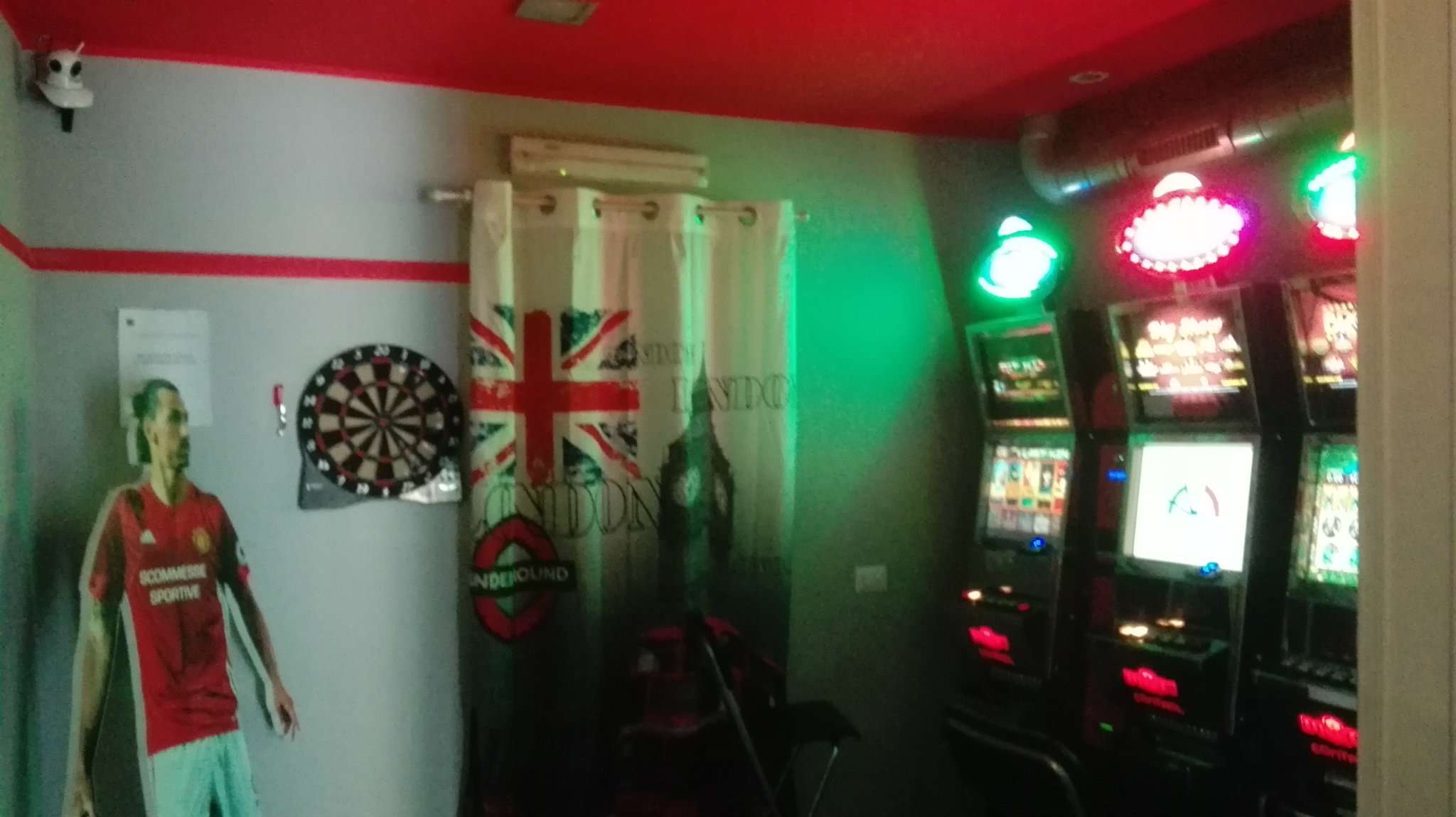 Negozio - Loc.Com. ROMA affitto  PRENESTINO - CENTOCELLE  via dei castani Case Città Roma