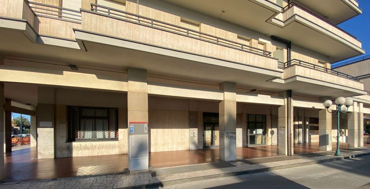 Chiavari Affitto COMMERCIALI Immagine 3