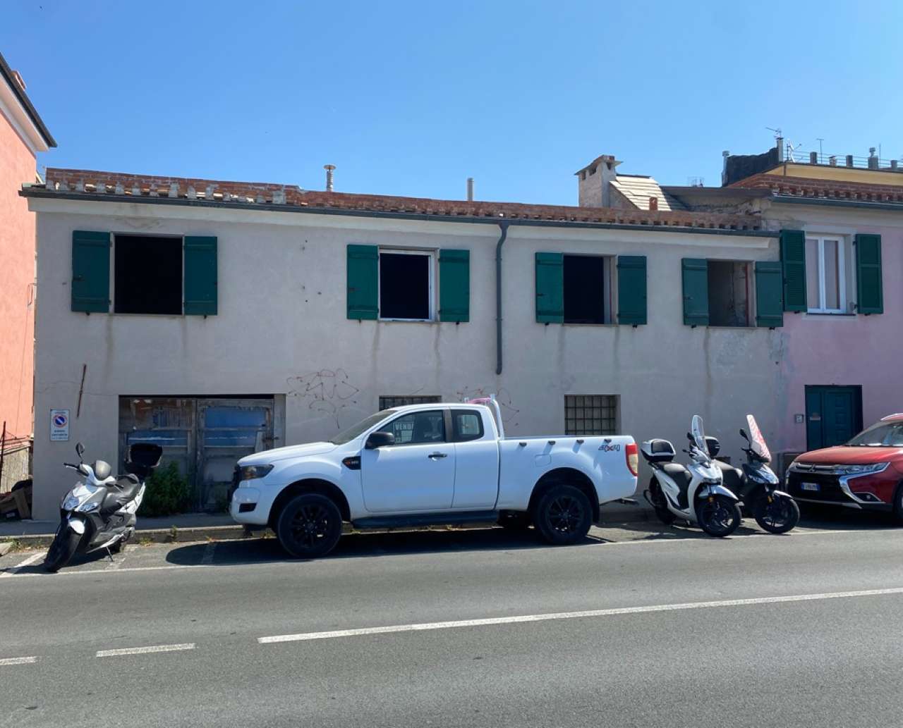 Lavagna Vendita PORZIONE DI CASA