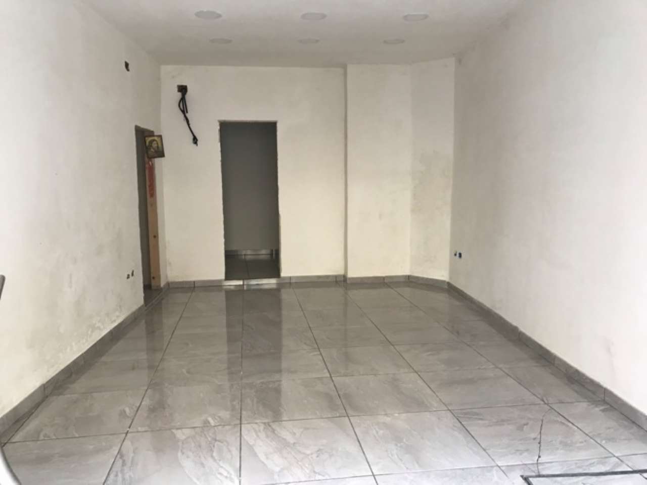 Negozio - Loc.Com. NAPOLI vendita   CAPODICHINO LVXVRY HOME