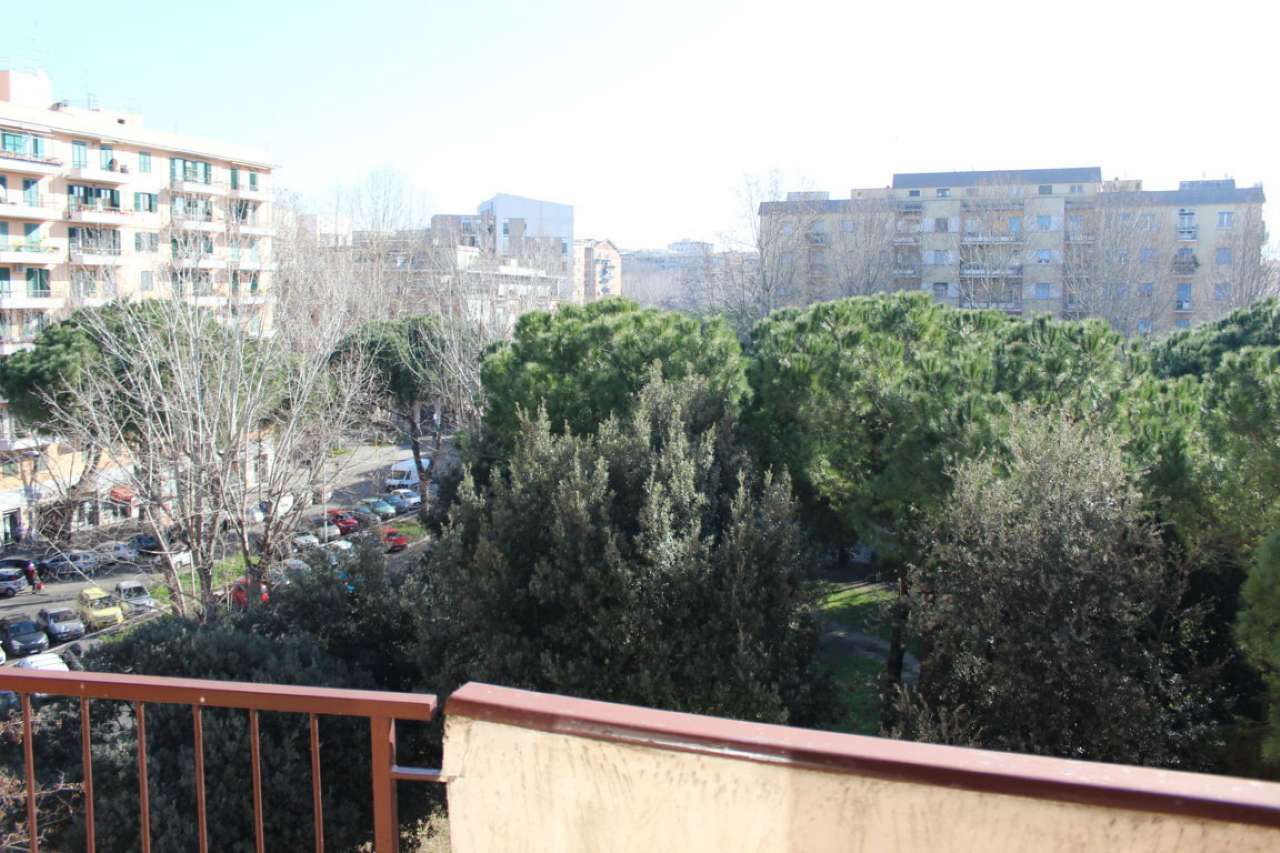 Appartamento ROMA vendita  MARCONI Giustiniano Imperatore Gabetti - Agenzia San Paolo - ROMA