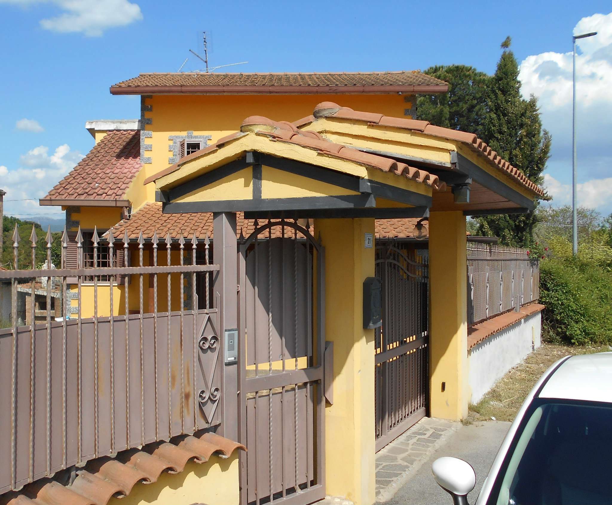 Villa Trifamiliare SAN CESAREO vendita   Regionale 155 Le.pa Immobiliare srl