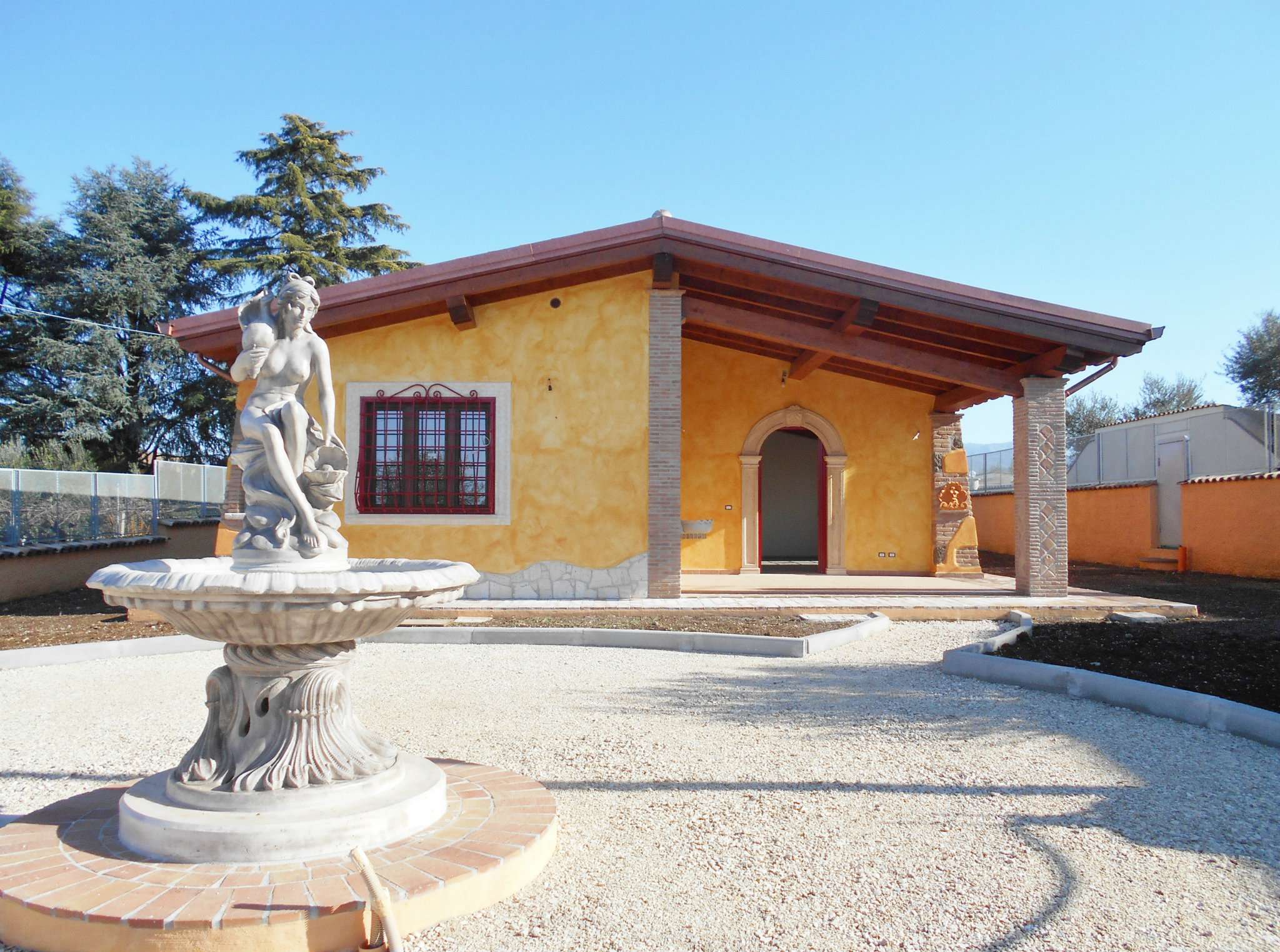 Villa Trifamiliare SAN CESAREO vendita   Via Casilina Le.pa Immobiliare srl