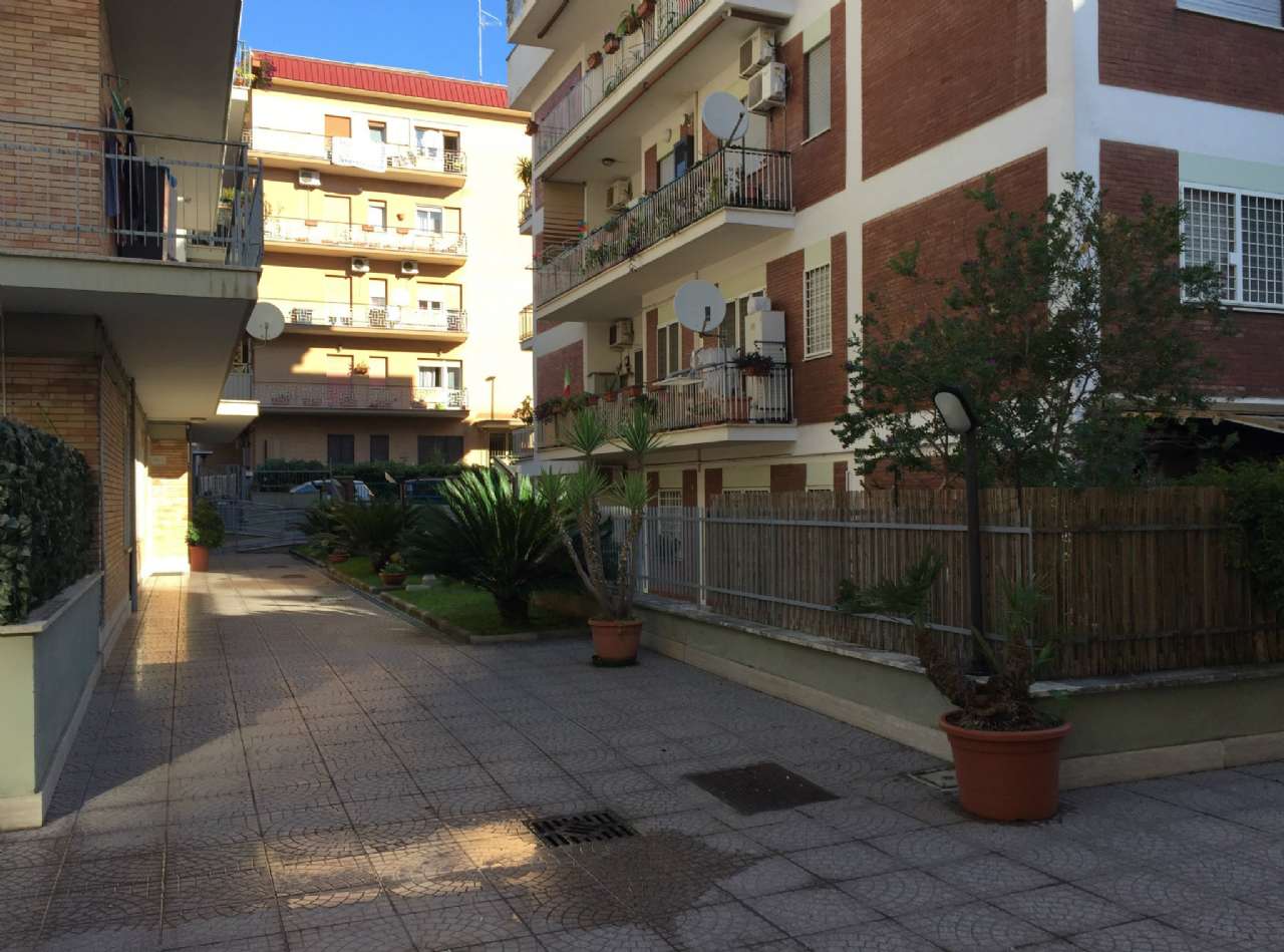 Appartamento ROMA vendita  CASETTA MATTEI PORTUENSE Immobiliare Casetta Mattei 2015 srl