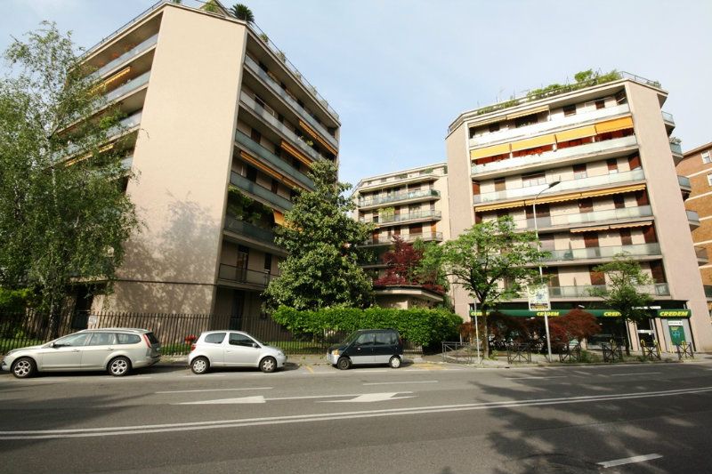 Appartamento MONZA vendita  SAN GERARDO CANTORE Puntocasa Monza sas di Stefano Riva & C.