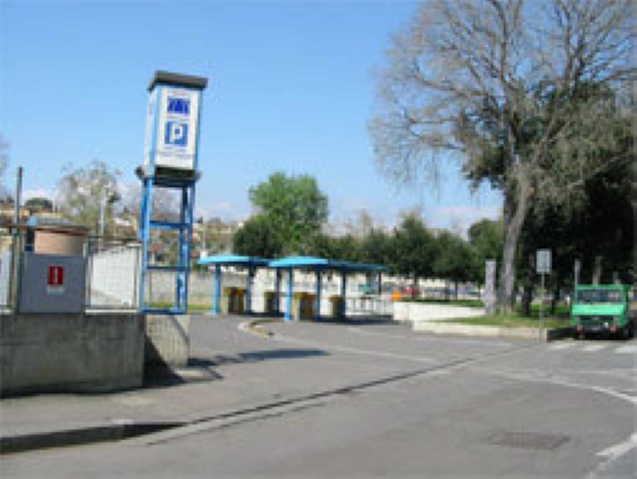 Box auto - Posto auto FIRENZE vendita  VIALI  AGENZIA MINICHIELLO