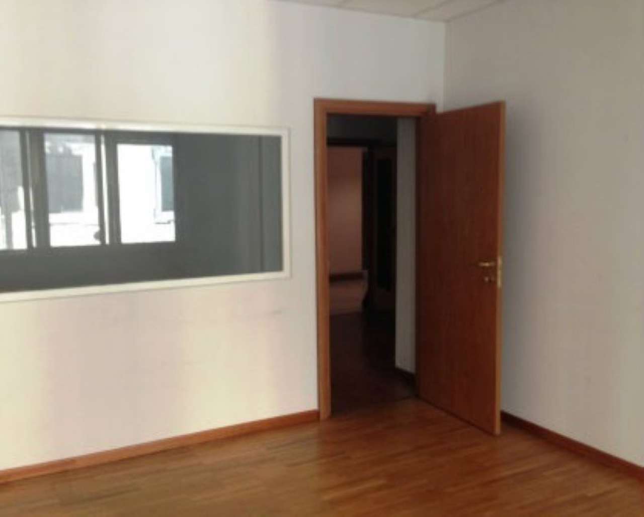 Ufficio - Loc.Com. TORINO vendita  CENTRO Santa Teresa Sky House Srl