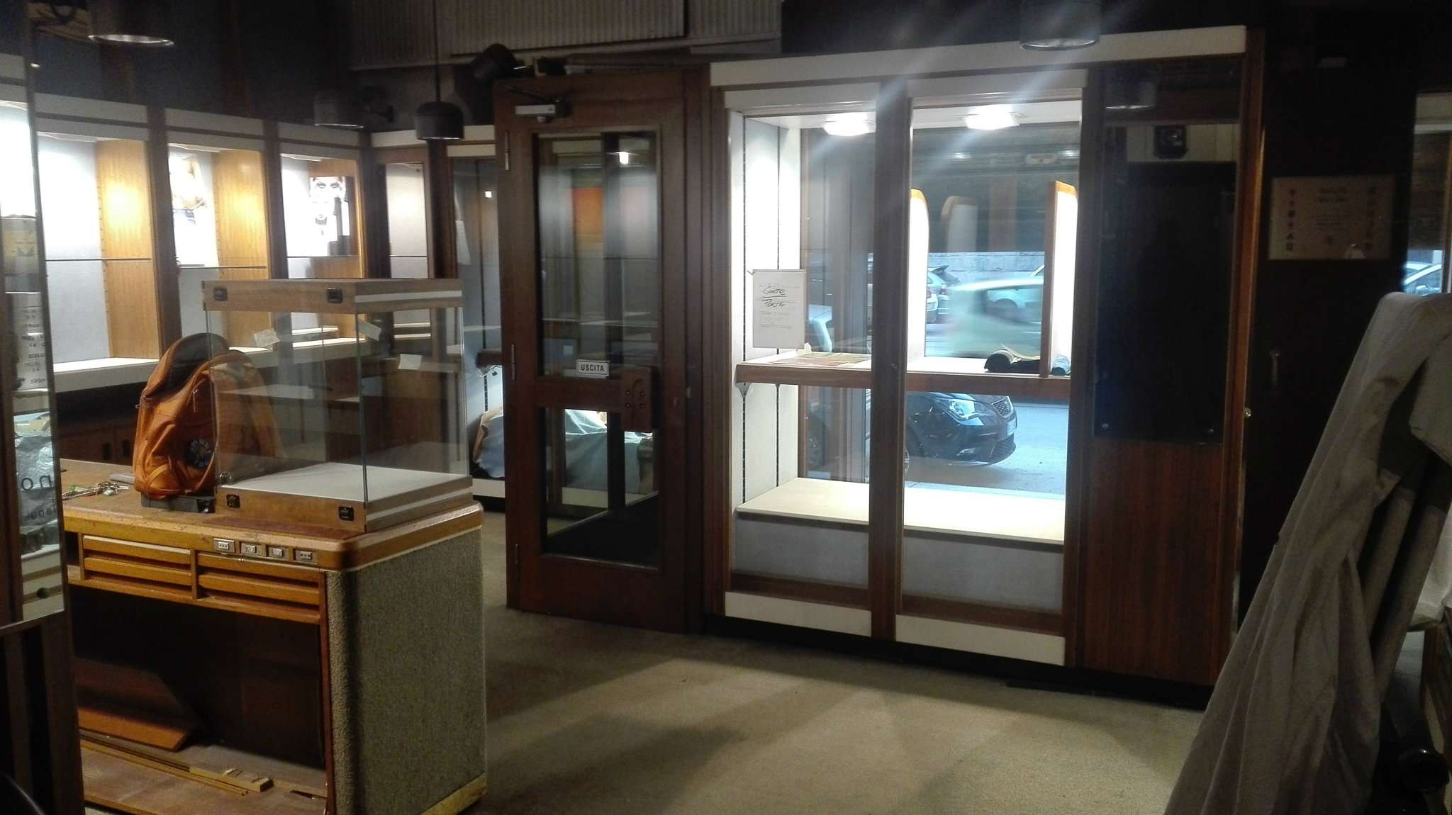 Negozio - Loc.Com. TORINO vendita  FALCHERA Giulio Cesare Sky House Srl