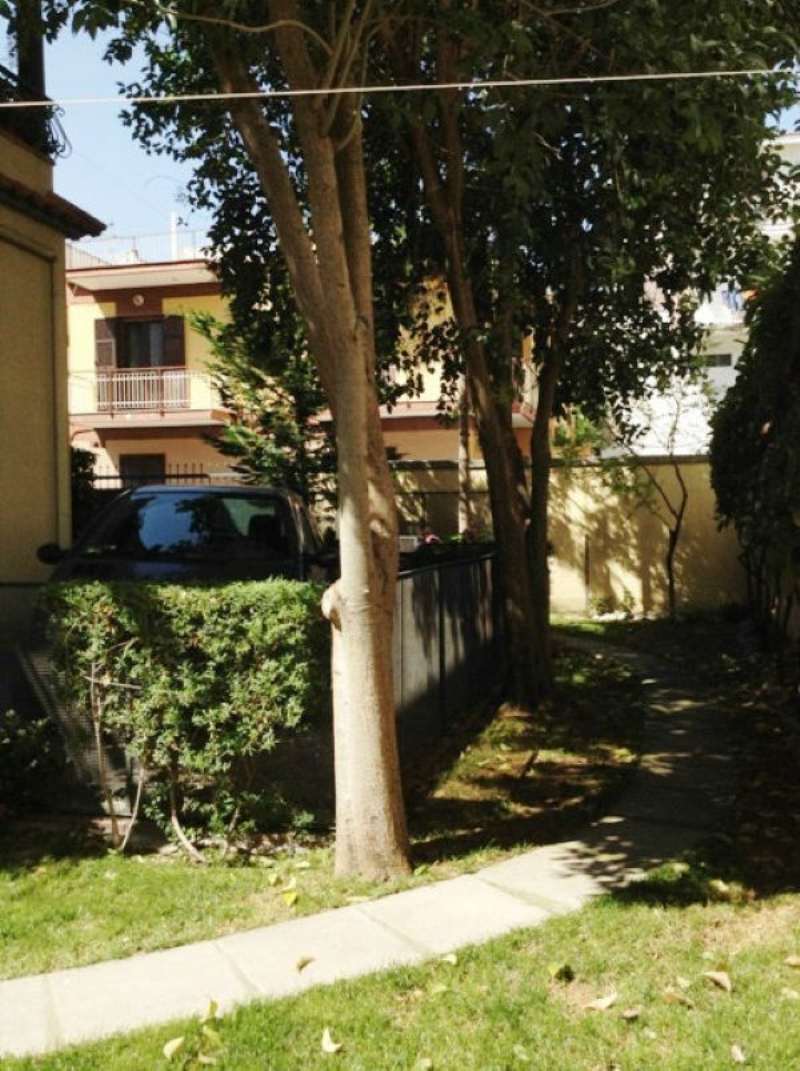 Appartamento TORRE DEL GRECO vendita   via Molise SANNINO IMMOBILIARE S.A.S.