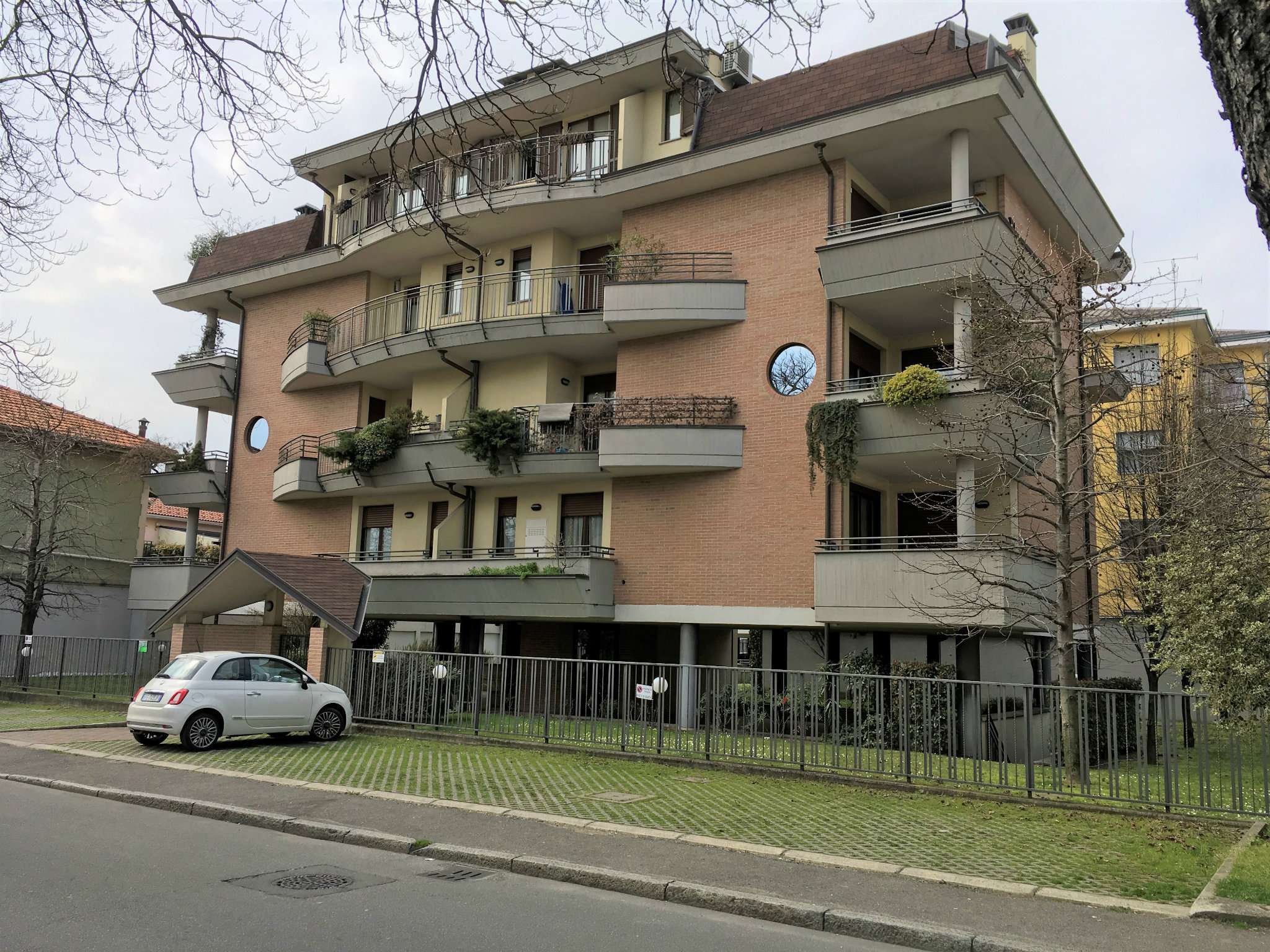  busto arsizio vendita quart:  immobiliare mameli 24 srl