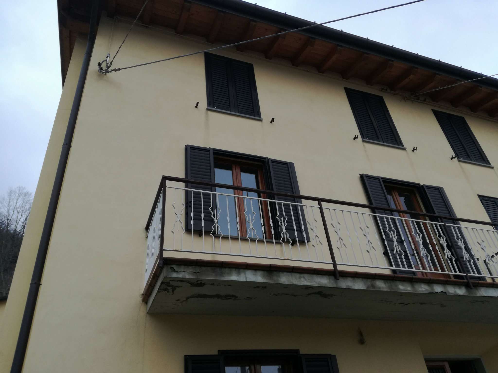 Villa Unifamiliare - Indipendente CASTIGLIONE DEI PEPOLI vendita   VIA CA DI BERNINO Agescom