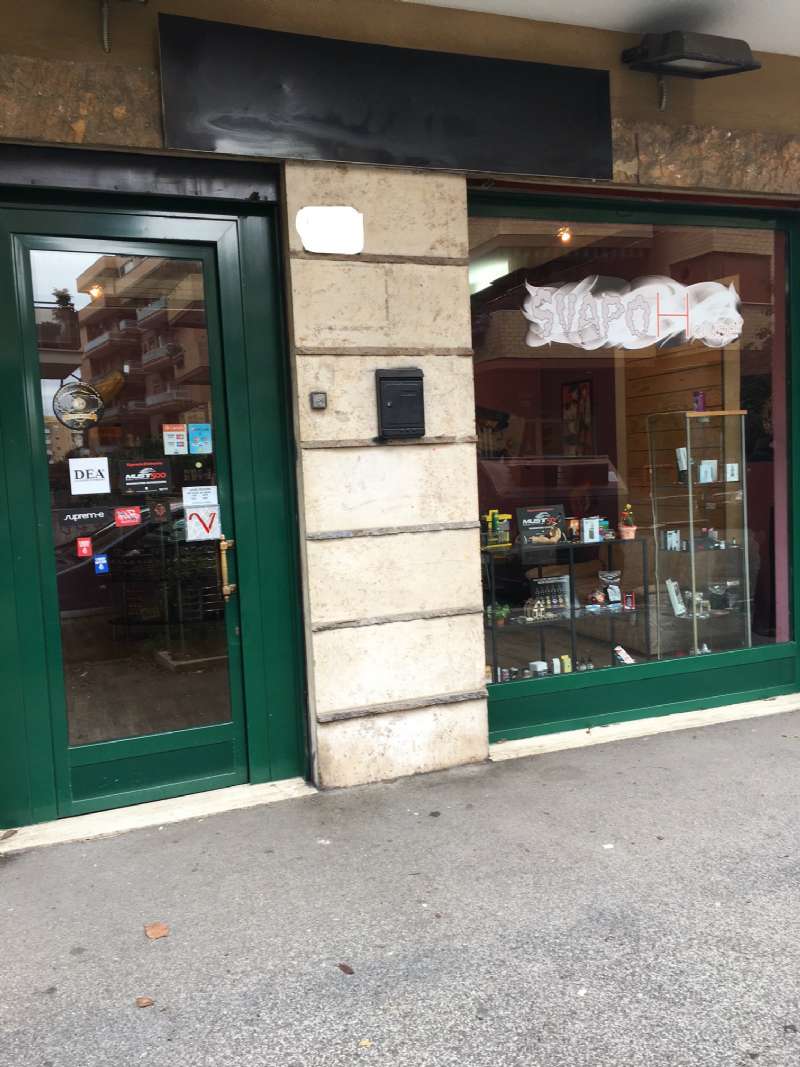 Negozio - Loc.Com. ROMA vendita  LIDO DI OSTIA LEVANTE delle Baleari Zucchetti RE Ostia Srl