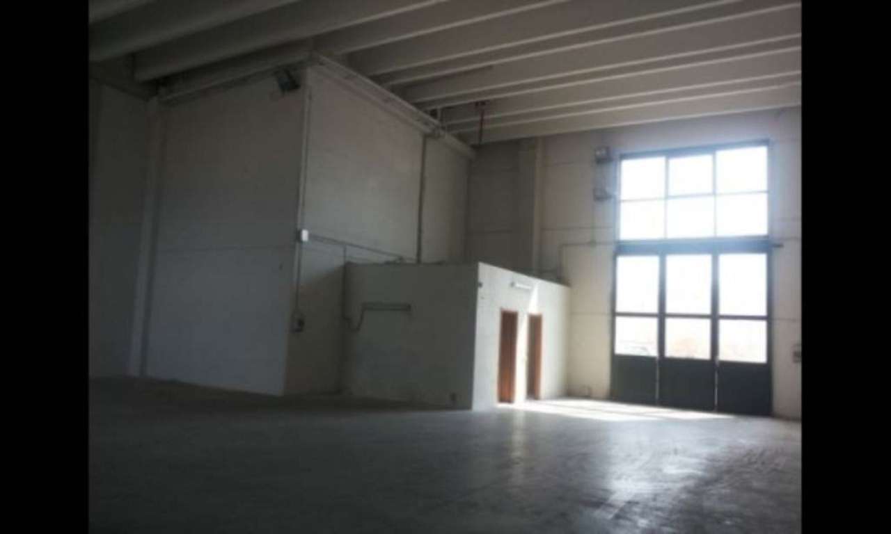  firenze affitto quart: rifredi bondi-immobili-@ziendali