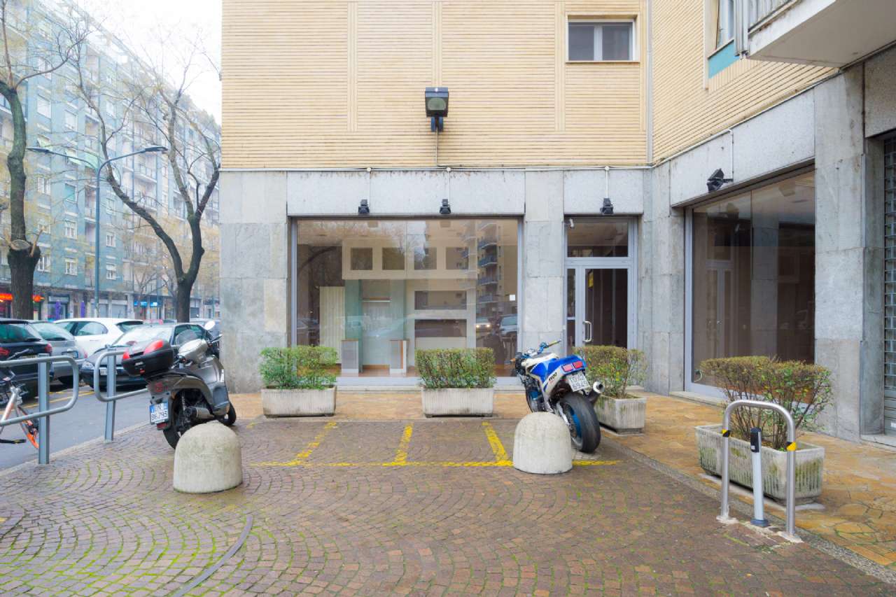Negozio - Loc.Com. MILANO vendita  ROMOLO Solari STUDIO DAZZI SAS