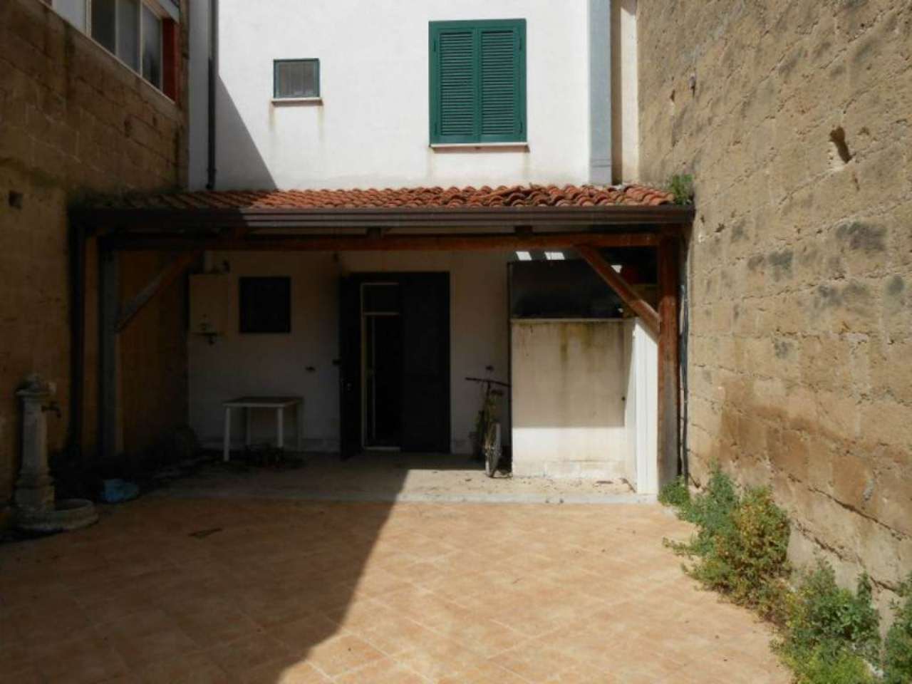 Villa Unifamiliare - Indipendente SANT