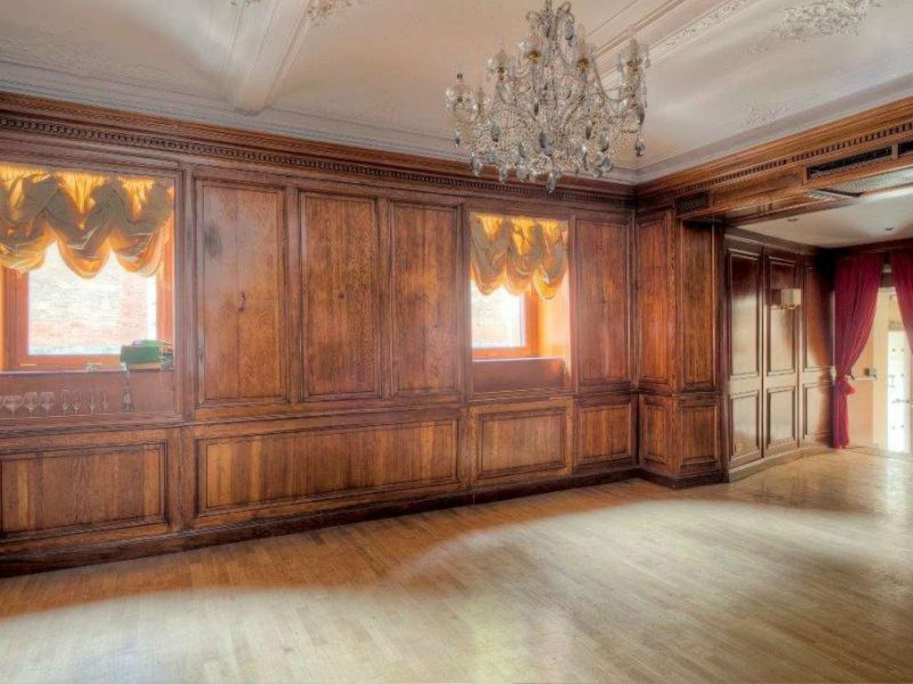 Negozio - Loc.Com. ROMA vendita  Centro storico LUDOVISI Link Immobiliare