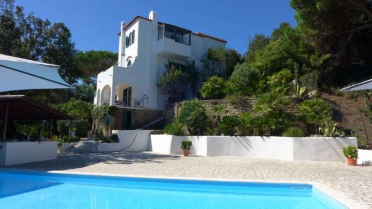 Villa SABAUDIA vendita   Lungomare Pontino Link Immobiliare