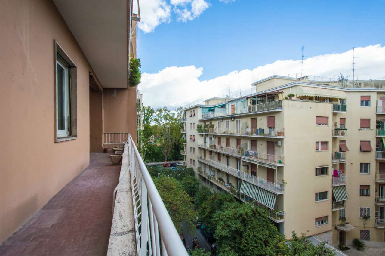 Appartamento ROMA vendita  PRATI costabella Link Immobiliare