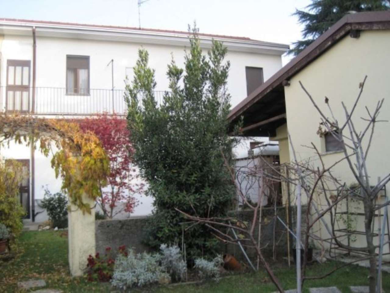 Villa Unifamiliare - Indipendente MAGNAGO vendita   Poerio Civis Immobiliare snc