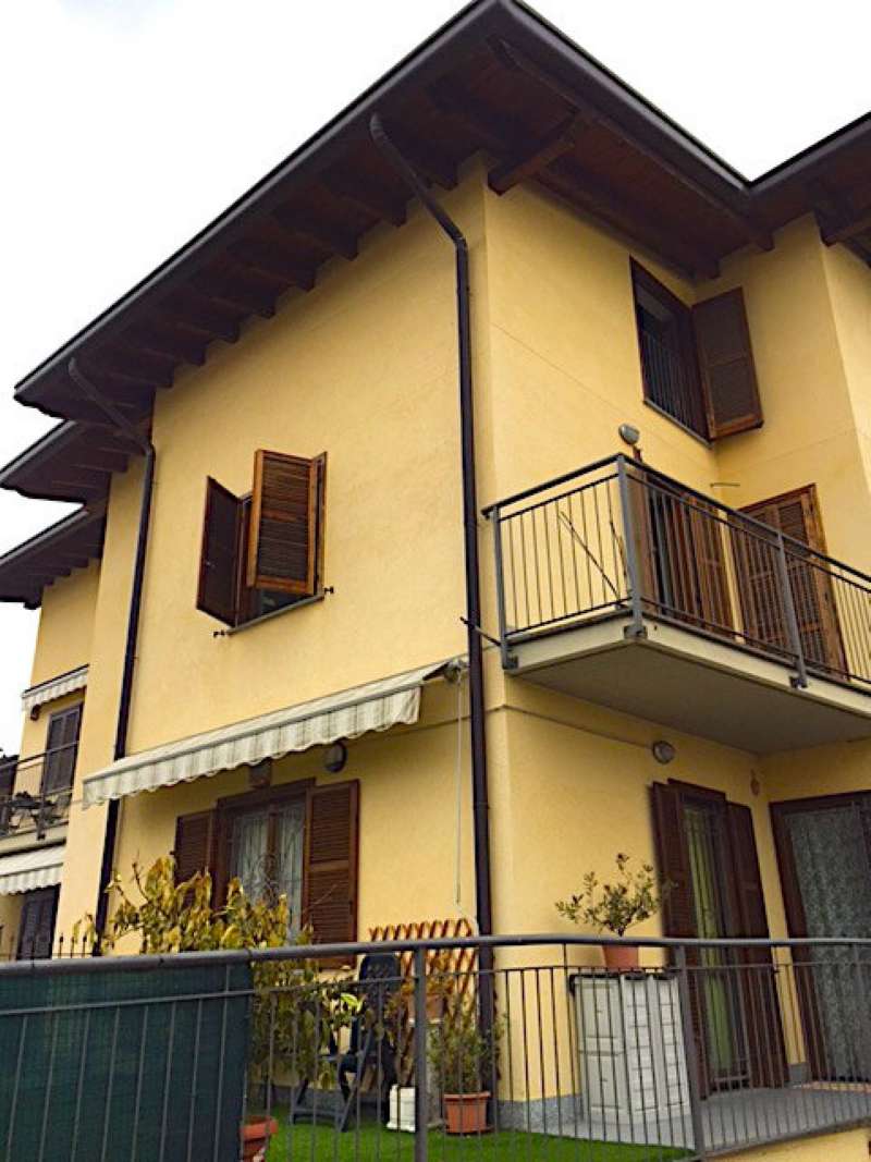 Appartamento CAIRATE vendita   Tesoreggio Civis Immobiliare snc