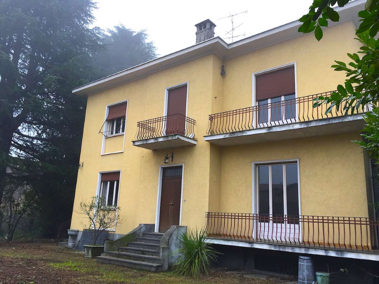 Villa BUSTO ARSIZIO vendita   Petrarca Civis Immobiliare snc