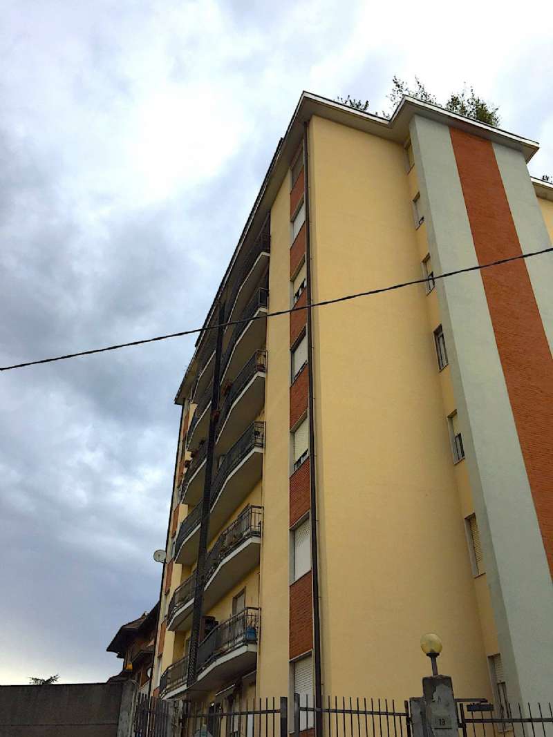  busto arsizio vendita quart:  civis immobiliare snc