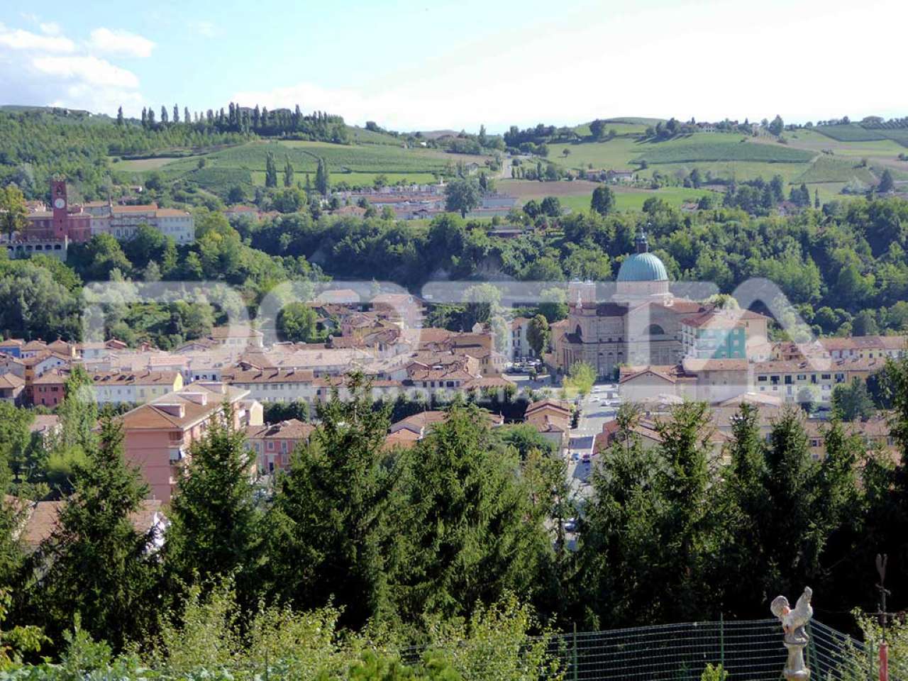 Villa Unifamiliare - Indipendente DOGLIANI vendita   Piazza San Paolo Dotta Immobiliare