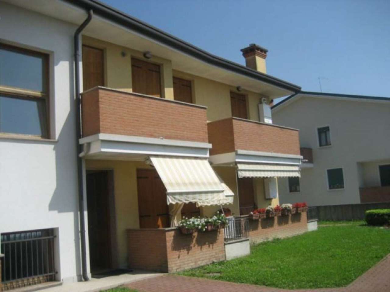 Appartamento CAMPONOGARA vendita   via Trentino Casa Gialla srl