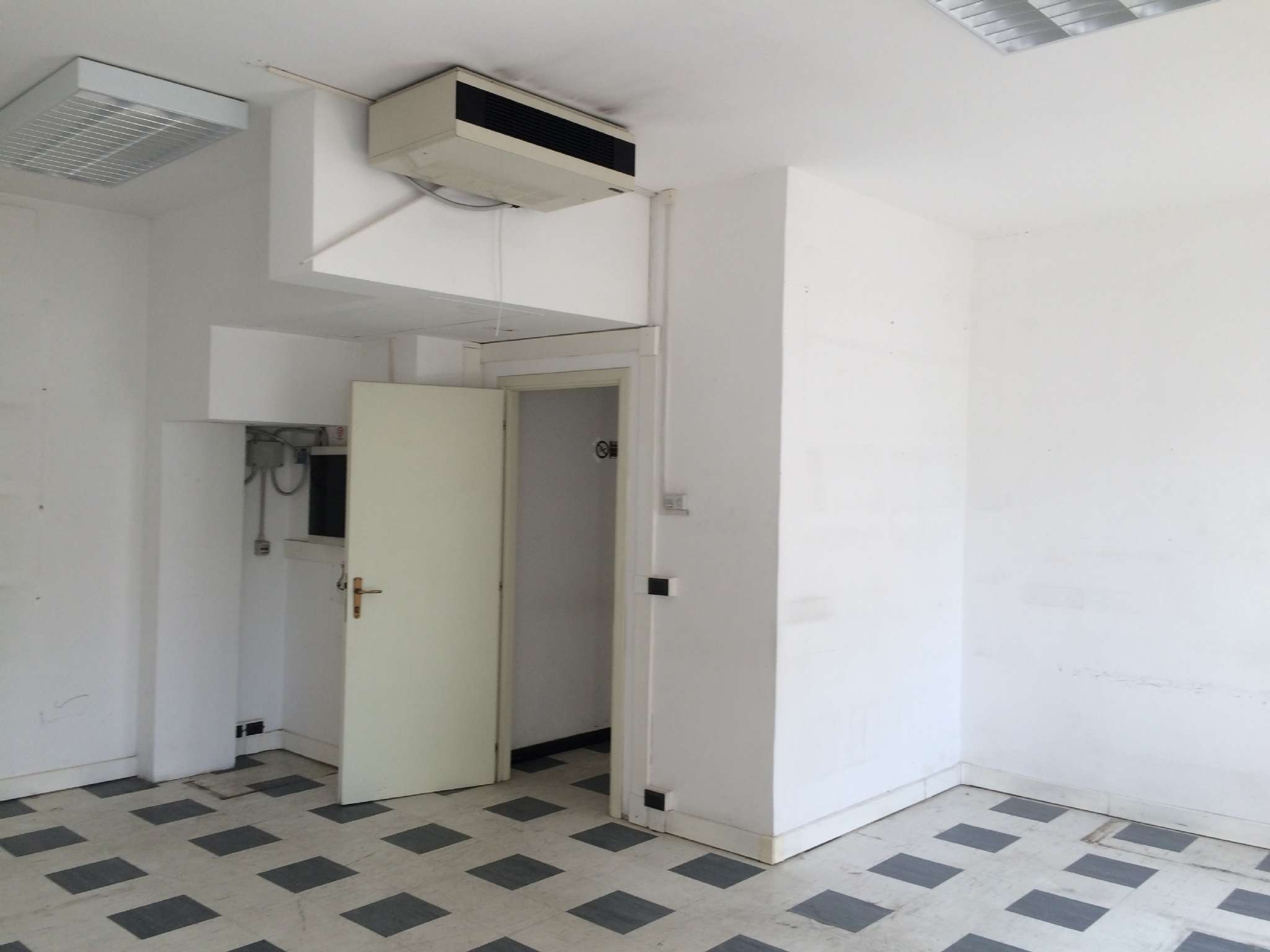 Ufficio - Loc.Com. GENOVA affitto  CENTRO san giuseppe IMMOBILIARE BERNAZZOLI