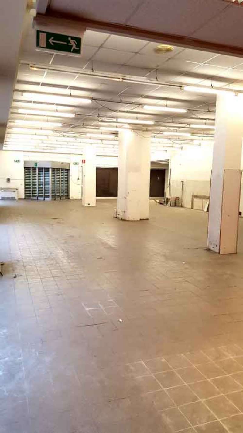 Negozio - Loc.Com. PIACENZA affitto    Maffini Immobiliare