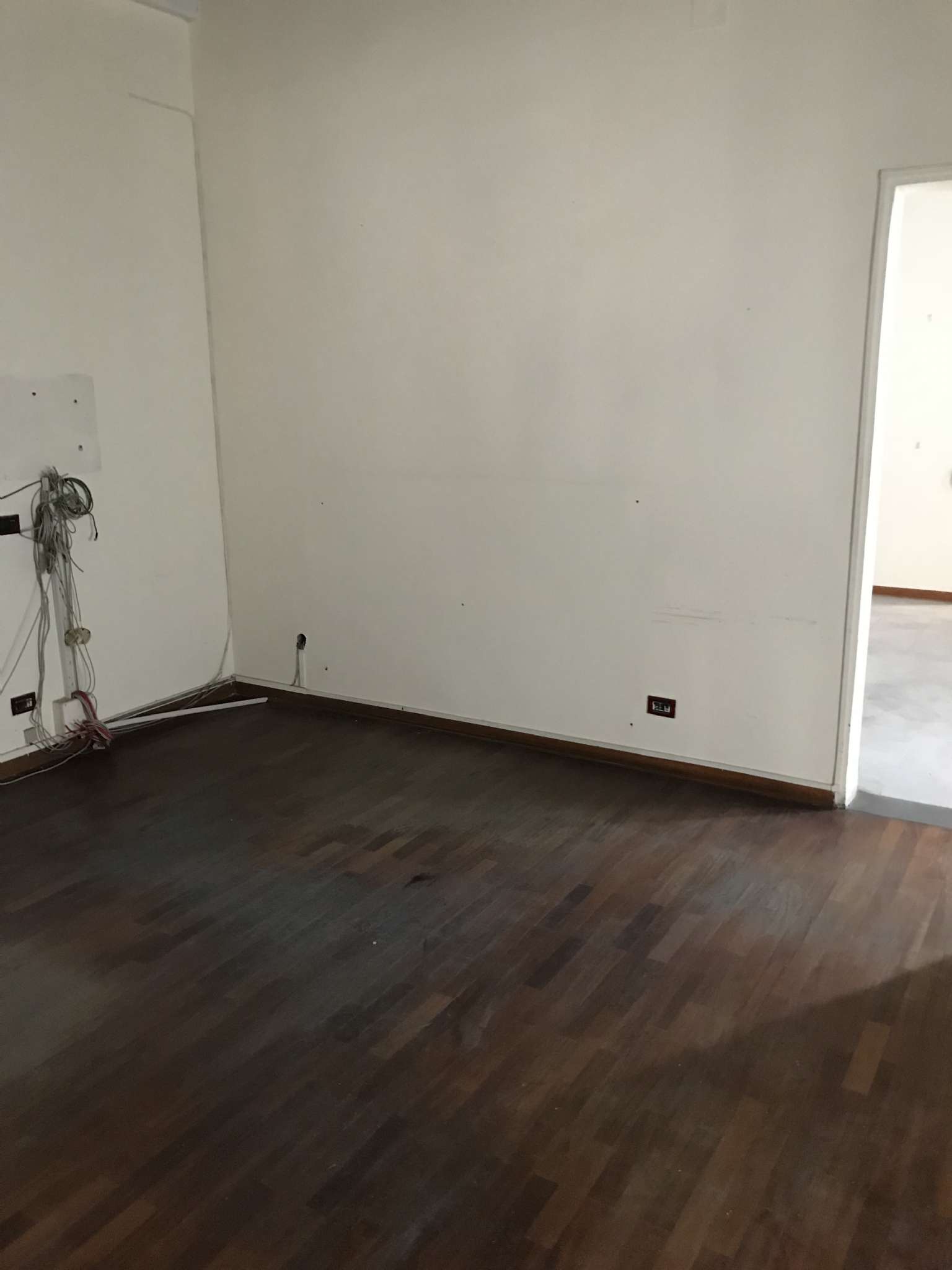 Ufficio - Loc.Com. LIVORNO vendita  CENTRO STORICO CAVOUR Ricasoli Immobiliare