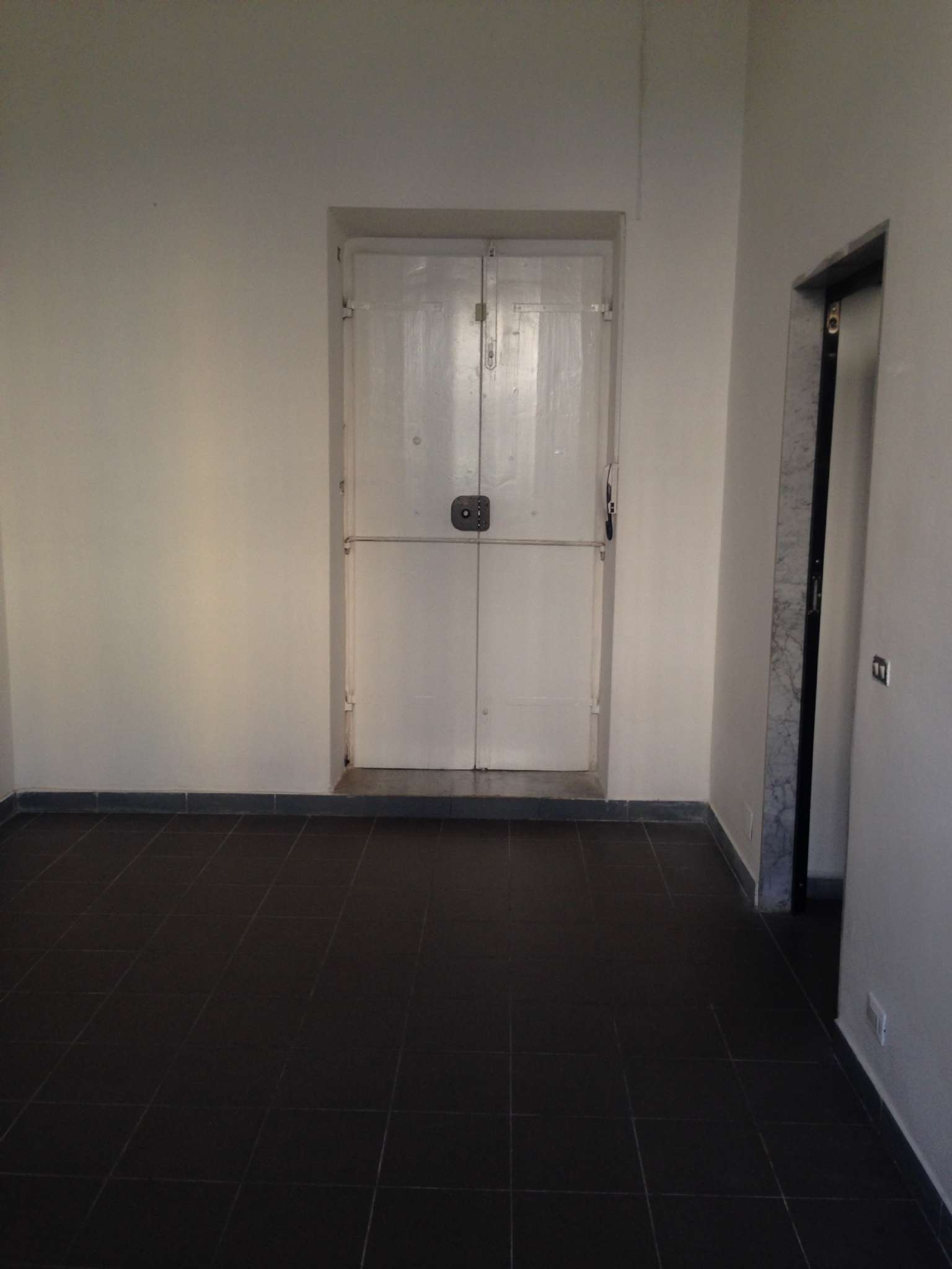 Ufficio - Loc.Com. LIVORNO vendita  CENTRO STORICO CRISPI Ricasoli Immobiliare