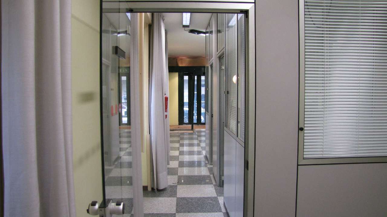 Negozio - Loc.Com. MILANO vendita    UNIONE DI BANCHE ITALIANE S.P.A.